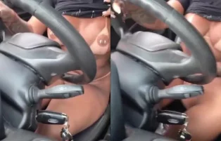Fe Fer Fe Pelada no Volante Rebolando pro Espelho Retrovisor – Onlyfans Xvideo