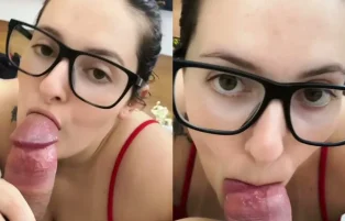 Lolla Antonelli Gordinha Engolindo o Pau num Boquete – Xvideos Oral