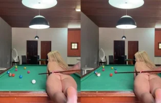 Nicole Rampini Deitada Sem Roupa na Mesa de Bilhar – Onlyfans Vazado