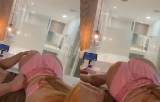 Mãos do Macho Exploram a Bunda de Letycia Soares – Only Fans Pornô