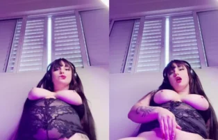 Completamente Nua, a Novinha do Bucetão Amber Ford Posa sem Vergonha – Xvideos Pornô