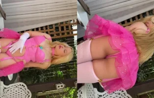 Loira e Novinha, Vith Millan – Viamms se Exibe com Confiança – Vídeo Pornô Onlyfans