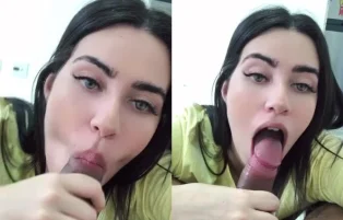 No Pau Preto, a Safada Karina Veiga Mama com Bastante Vontade – Privacy Vazados