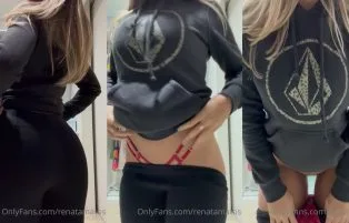 Tirando a Calcinha em Video Adulto – Renata Matos Fapello