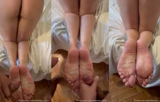 Gozando no Pezinho da @SusuRubim